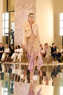 00019-schiaparelli-fall-2026-couture-credit-brand