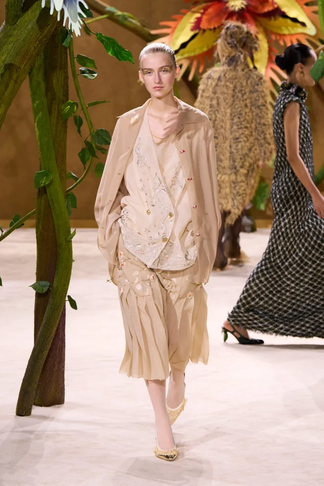 00025-chanel-fall-2026-couture-credit-gorunway