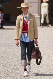 00029-thom-browne-spring-2027-menswear-credit-gorunway