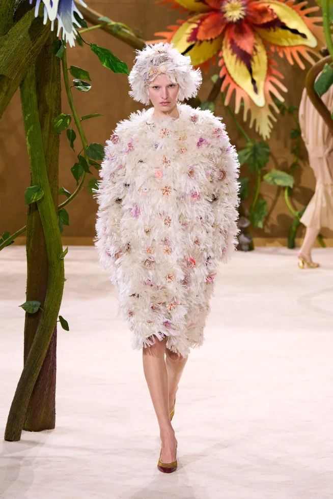 00034-chanel-fall-2026-couture-credit-gorunway