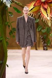 00040-chanel-fall-2026-couture-credit-gorunway
