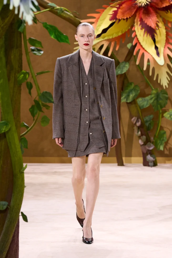 00040-chanel-fall-2026-couture-credit-gorunway