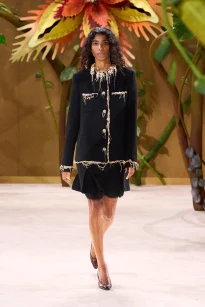00061-chanel-fall-2026-couture-credit-gorunway