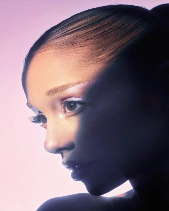 Ariana Grande — Foto: Divulgação/Luxe Brands