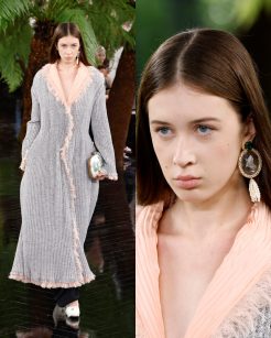 Sunday Rose no desfile da Dior