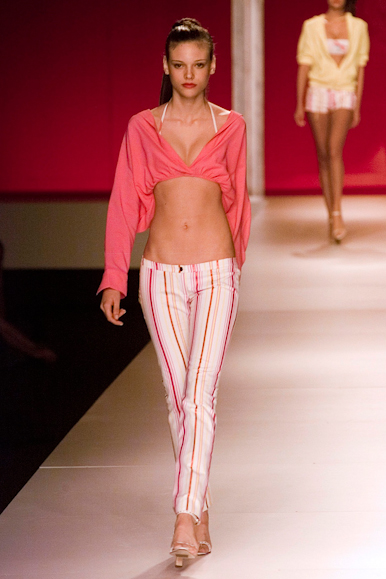 desfile-ellus-verao2001spfw-109