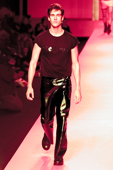 desfile-ellusmen-verao2001spfw-105