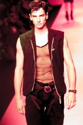 desfile-ellusmen-verao2001spfw-107