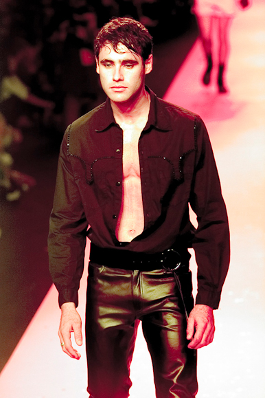 desfile-ellusmen-verao2001spfw-129