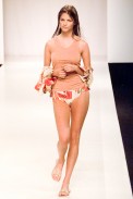 desfile-equilibrio-verao2001spfw-117