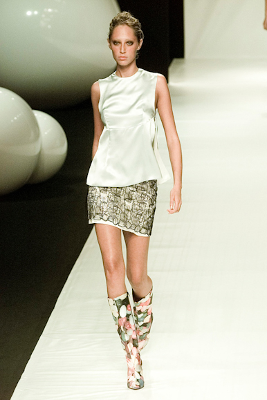 desfile-fausehaten-verao2001spfw-103