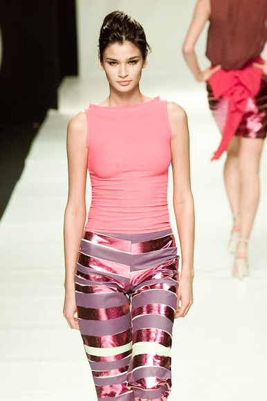 desfile-fausehaten-verao2001spfw-116