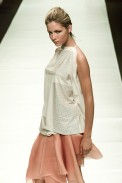desfile-fausehaten-verao2001spfw-119