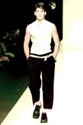 desfile-fausehatenmen-verao2001spfw-109