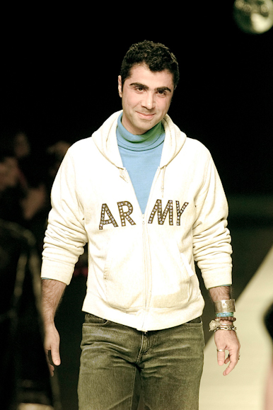 desfile-fausehatenmen-verao2001spfw-124