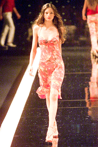 desfile-forum-verao2001spfw-116