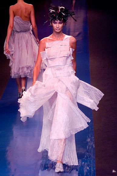desfile-linovillaventura-verao2001spfw-102