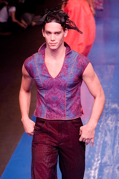 desfile-linovillaventura-verao2001spfw-142