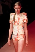 desfile-walter-ffw.com.br-verao2001spfw-106