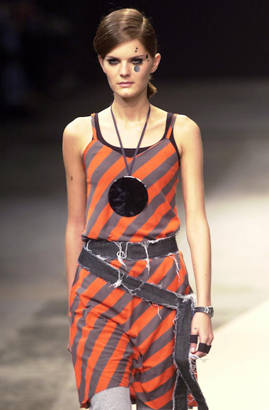 desfile-carlotajoakina-spfw-verao2002-116