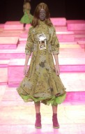 desfile-alexandre-herchcovitch-saopauloinverno2002-121