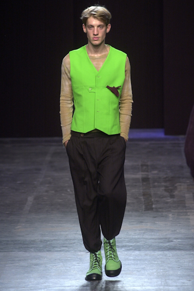 desfile-alexandreherchcovitchmen-saopauloinverno2002-112