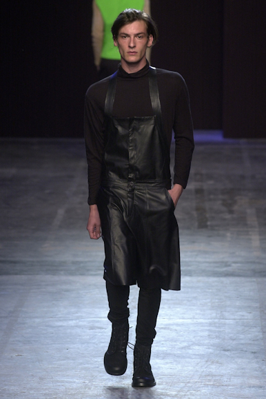desfile-alexandreherchcovitchmen-saopauloinverno2002-115