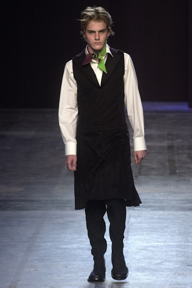 desfile-alexandreherchcovitchmen-saopauloinverno2002-138