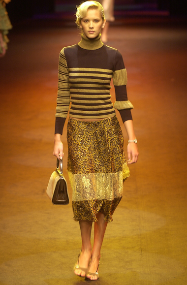 desfile-andrelima-saopauloinverno2002-113