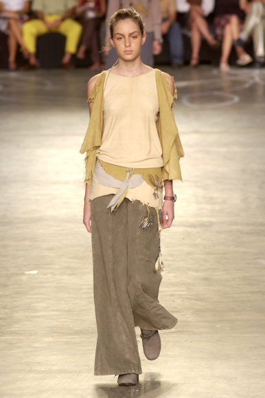 desfile-carlotajoakina-inverno2002spfw-104