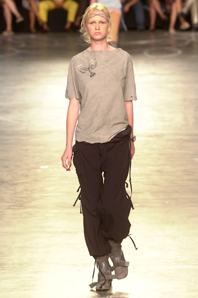 desfile-carlotajoakina-inverno2002spfw-110