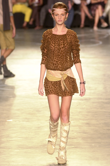 desfile-carlotajoakina-inverno2002spfw-117