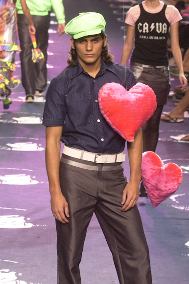 desfile-cavalera-inverno2002spfw-115