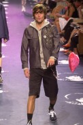 desfile-cavalera-inverno2002spfw-118