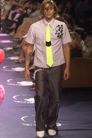 desfile-cavalera-inverno2002spfw-123