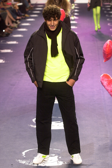 desfile-cavalera-inverno2002spfw-127