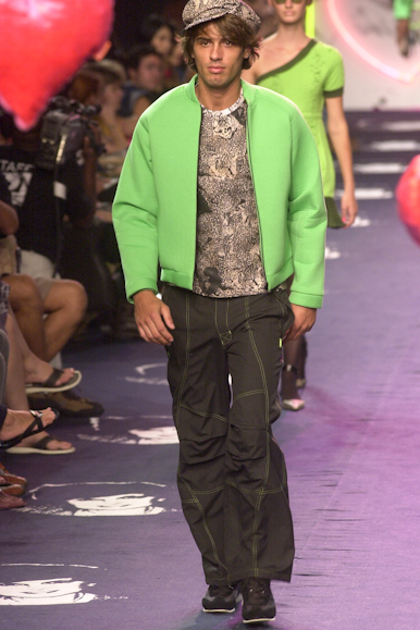 desfile-cavalera-inverno2002spfw-129
