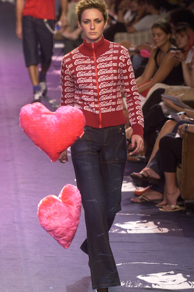desfile-cavalera-inverno2002spfw-146