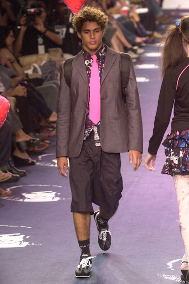 desfile-cavalera-inverno2002spfw-169