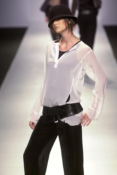 desfile-equilibrio-inverno2002spfw-147