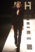 desfile-fausehaten-inverno2002spfw-103