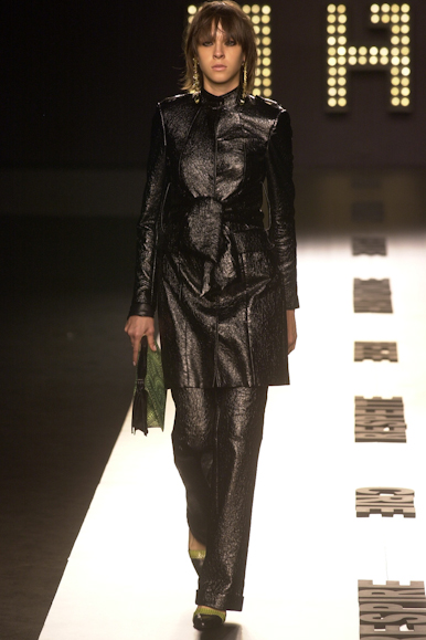 desfile-fausehaten-inverno2002spfw-113