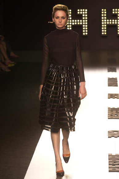 desfile-fausehaten-inverno2002spfw-114