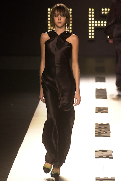 desfile-fausehaten-inverno2002spfw-127