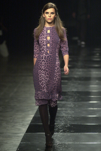 desfile-forum-inverno2002spfw-110
