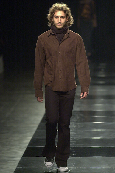 desfile-forum-inverno2002spfw-119