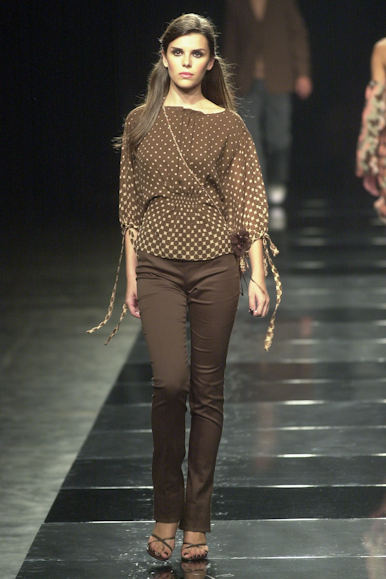 desfile-forum-inverno2002spfw-124