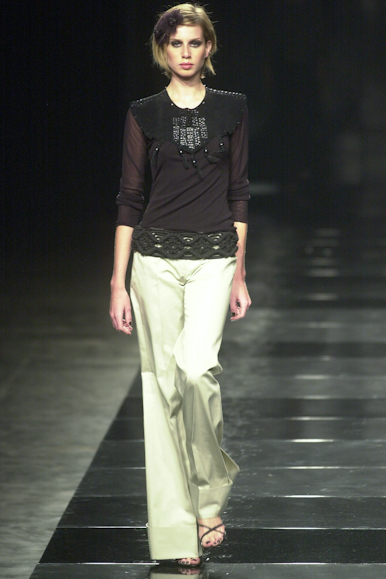 desfile-forum-inverno2002spfw-139