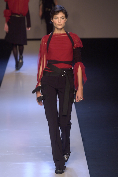 desfile-gloriacoelho-inverno2002spfw-115