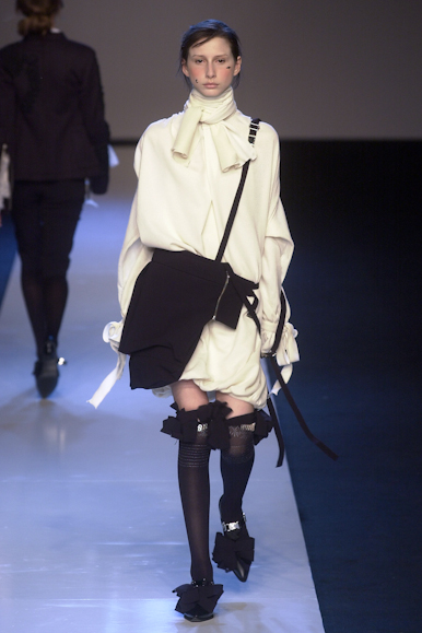 desfile-gloriacoelho-inverno2002spfw-126